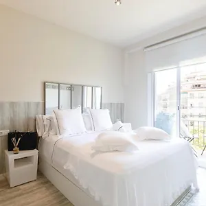 Chic Gran Via Apartment